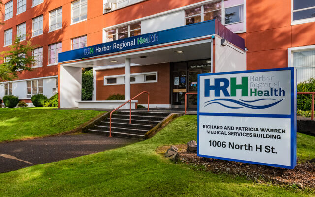 HRH East Campus renamed as the “Richard and Patricia Warren Medical Service Building”